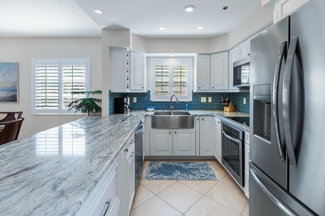 2950 SE Ocean Boulevard #304--18