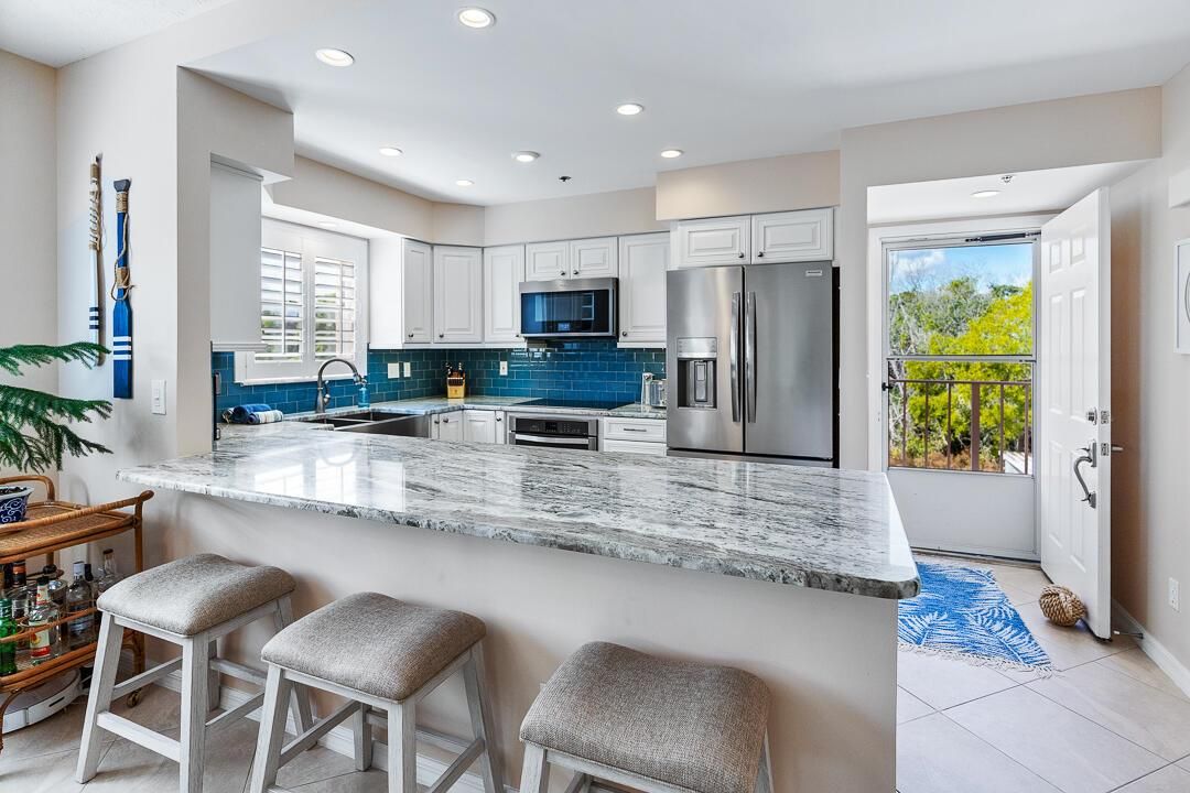 2950 SE Ocean Boulevard #304--28