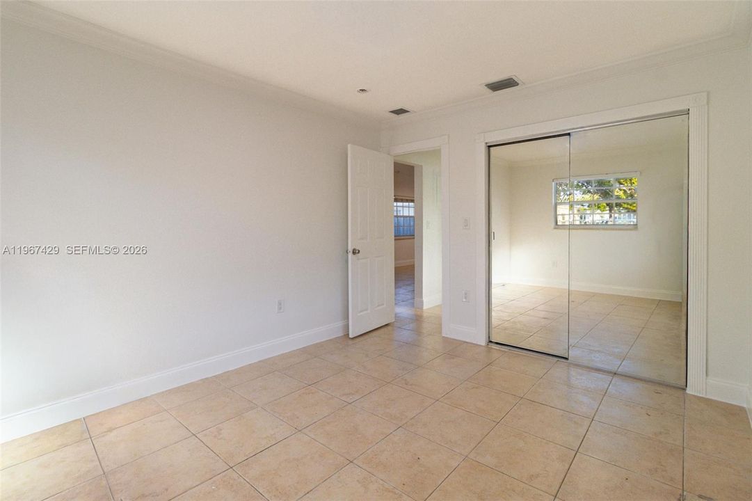 En Venta: $464,900 (3 camas, 2 baños, 1196 Pies cuadrados)