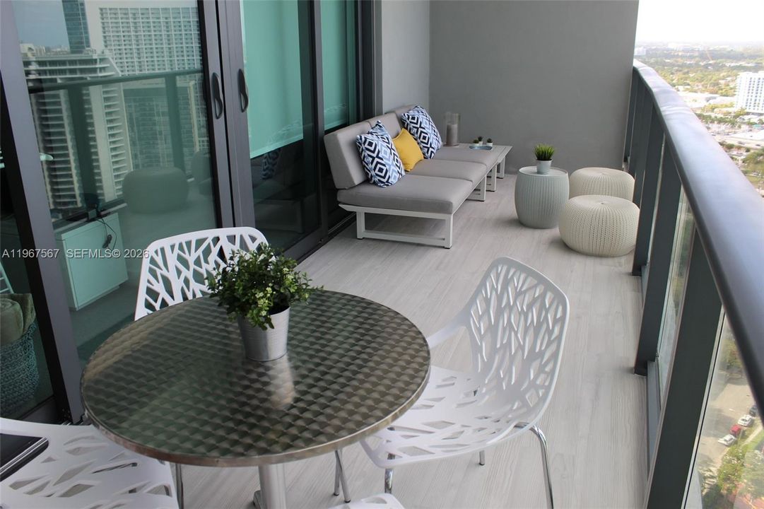 En Venta: $465,000 (1 camas, 1 baños, 618 Pies cuadrados)
