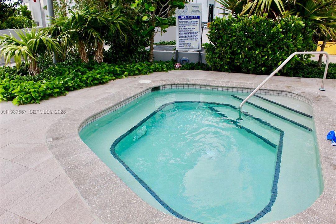 En Venta: $465,000 (1 camas, 1 baños, 618 Pies cuadrados)