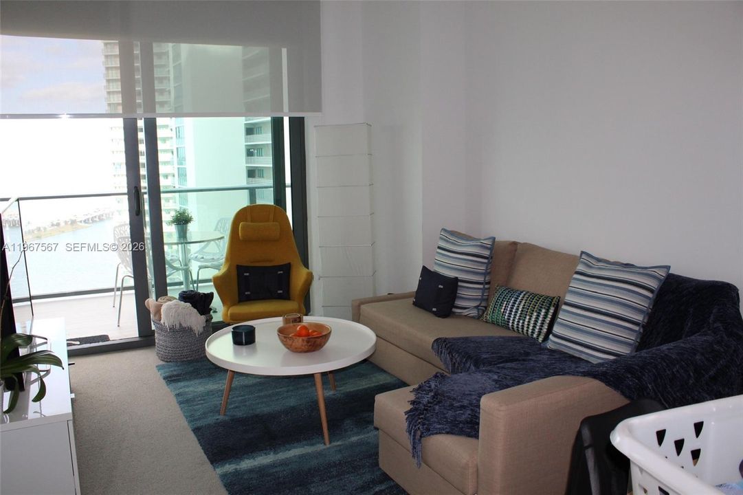 En Venta: $465,000 (1 camas, 1 baños, 618 Pies cuadrados)