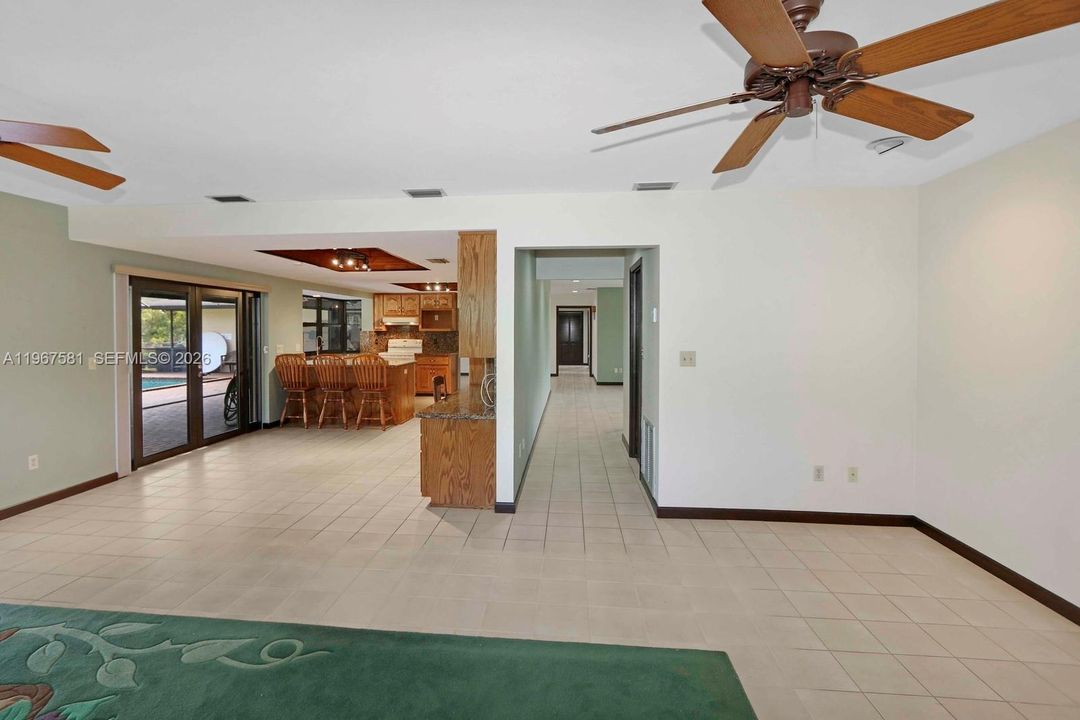 Vendido Recientemente: $1,600,000 (4 camas, 3 baños, 0 Pies cuadrados)