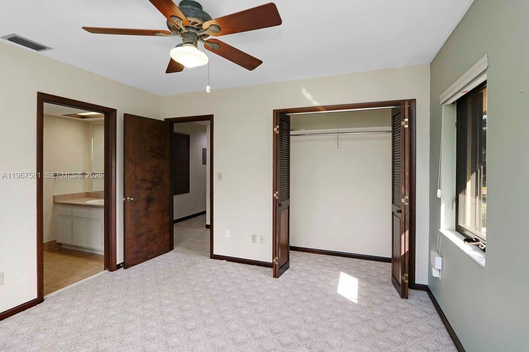 Vendido Recientemente: $1,600,000 (4 camas, 3 baños, 0 Pies cuadrados)