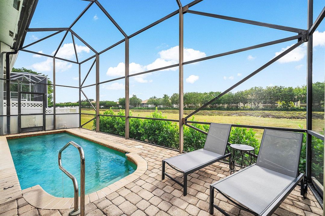 Screened Pool