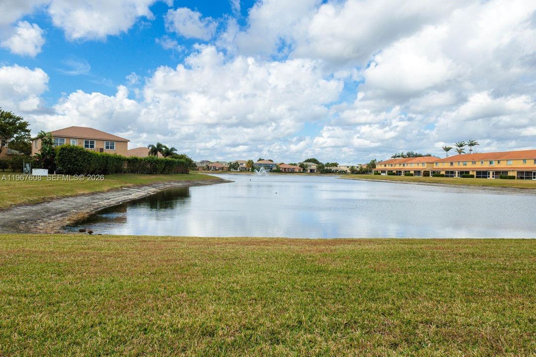 Active With Contract: $379,999 (3 beds, 2 baths, 1627 Square Feet)