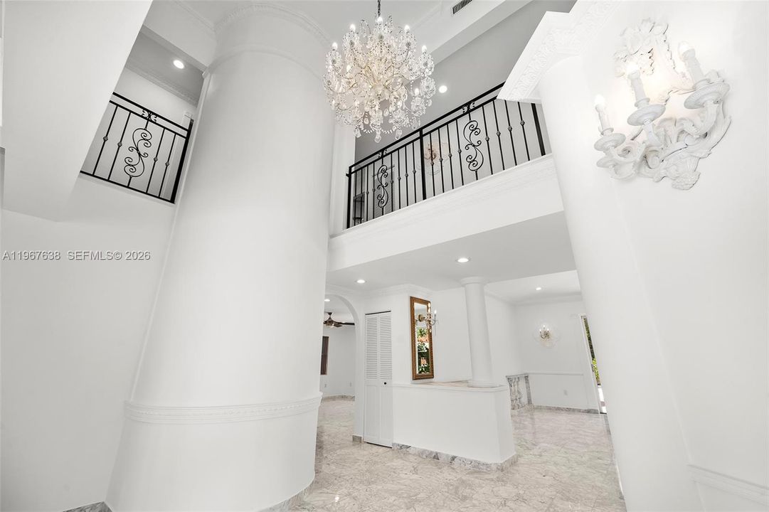 Active With Contract: $4,995,000 (5 beds, 4 baths, 3674 Square Feet)