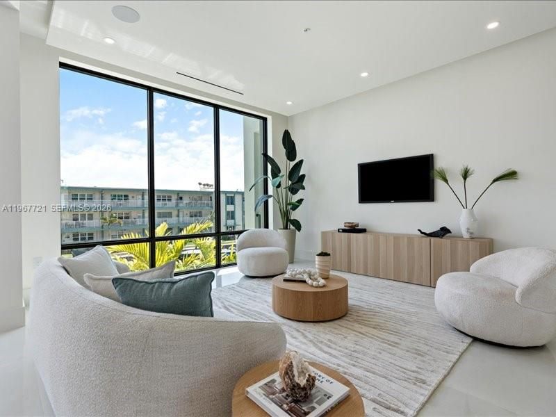En Venta: $2,750,000 (4 camas, 4 baños, 3516 Pies cuadrados)
