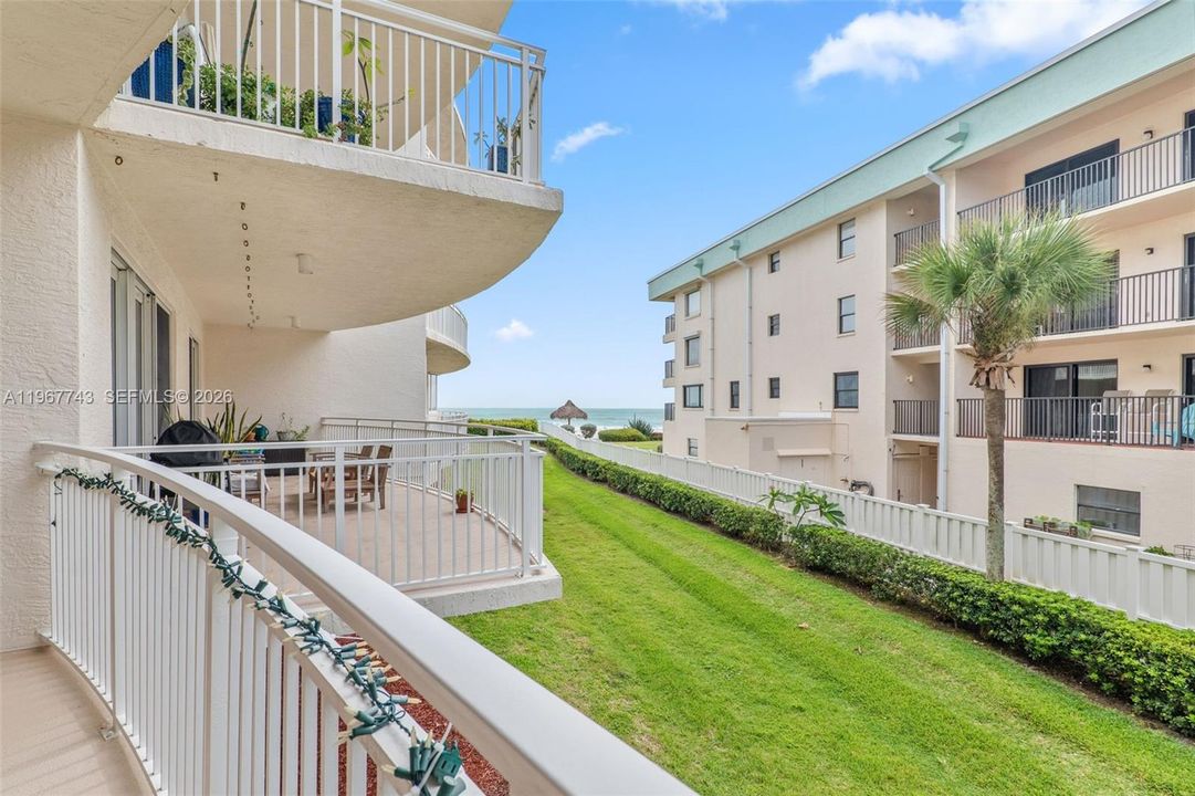 For Rent: $4,500 (3 beds, 3 baths, 1990 Square Feet)