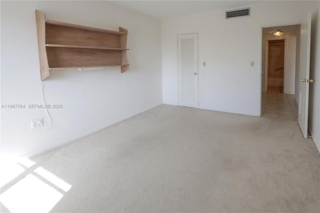 For Sale: $310,000 (2 beds, 2 baths, 1154 Square Feet)