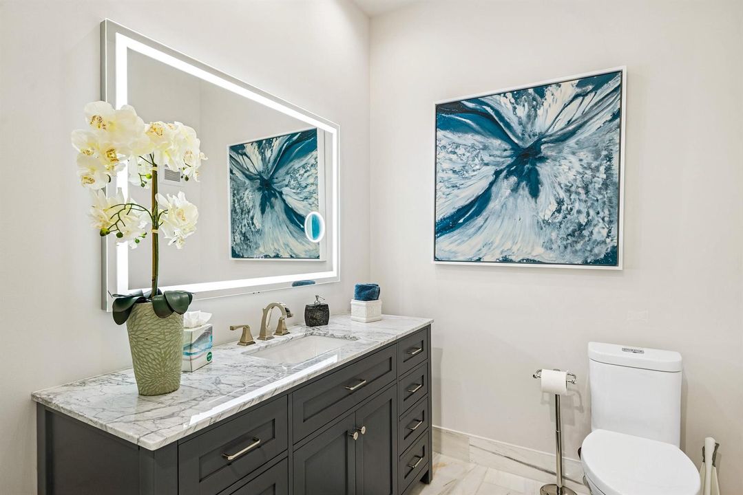 Guest Bathroom