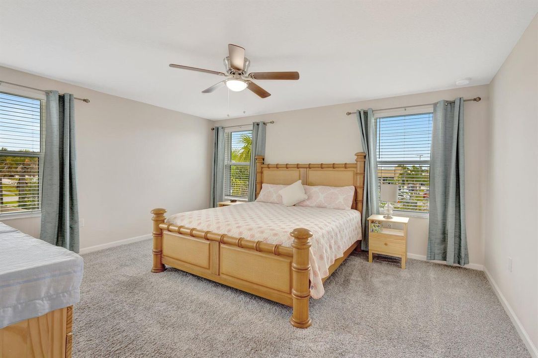 33-web-or-mls-5P1A4106