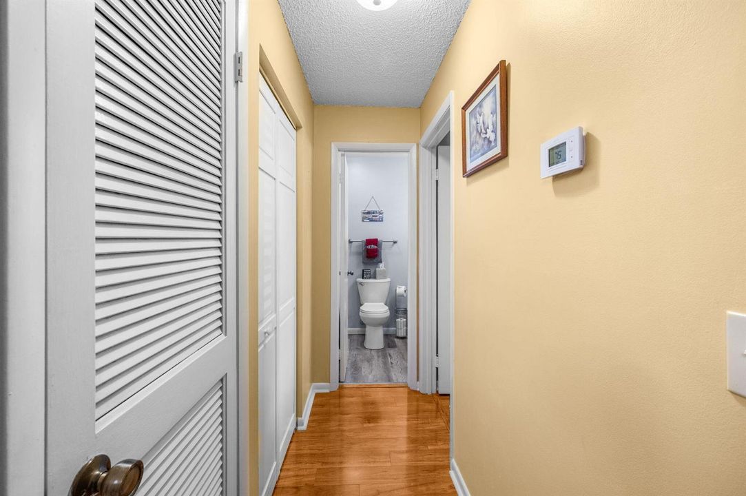 Guest BR Hallway