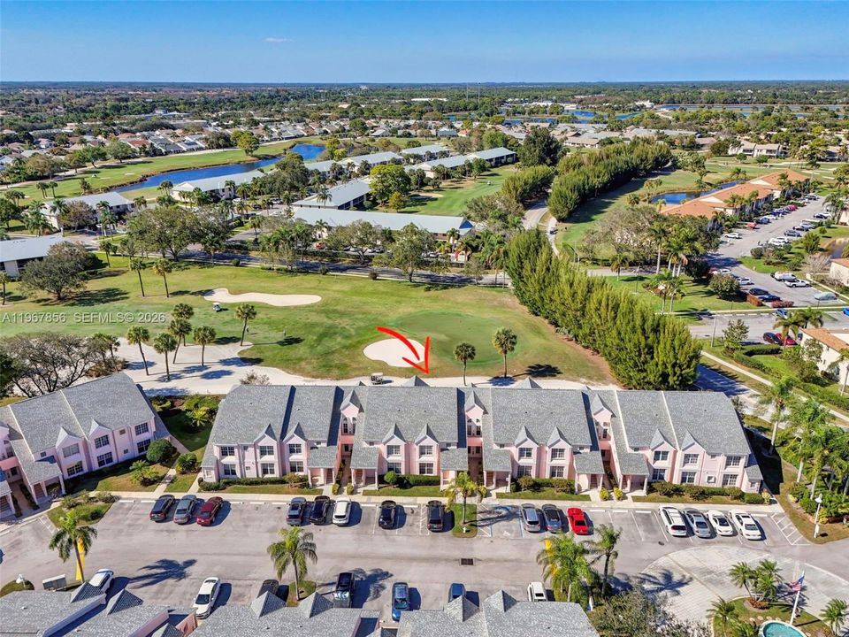 На продажу: $329,000 (2 спален, 2 ванн, 1160 Квадратных фут)