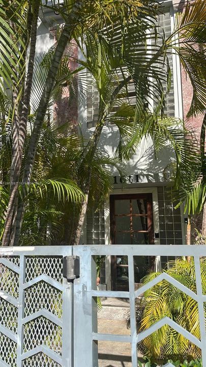 En Venta: $215,000 (0 camas, 1 baños, 430 Pies cuadrados)