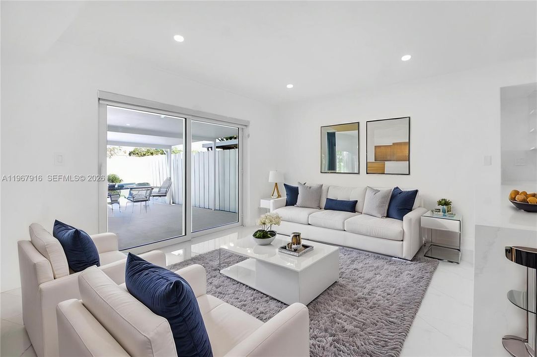 For Sale: $742,500 (4 beds, 3 baths, 1816 Square Feet)