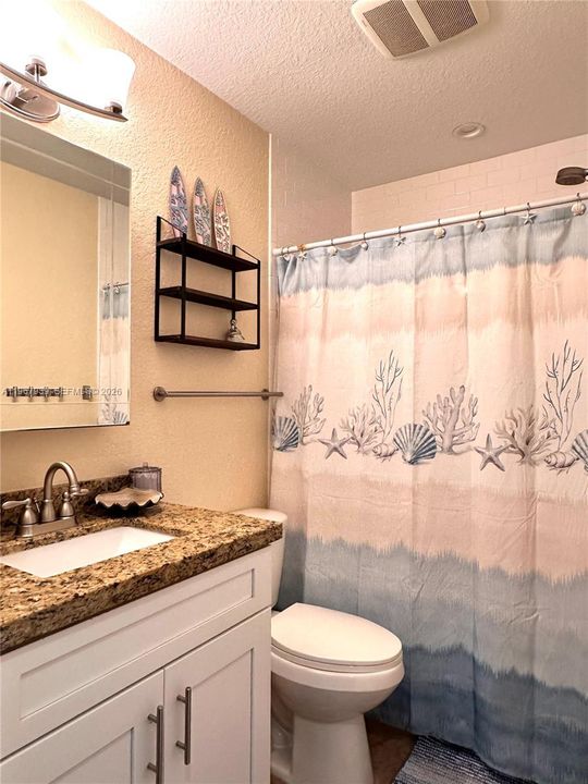 Recently Sold: $825,000 (3 beds, 2 baths, 1333 Square Feet)
