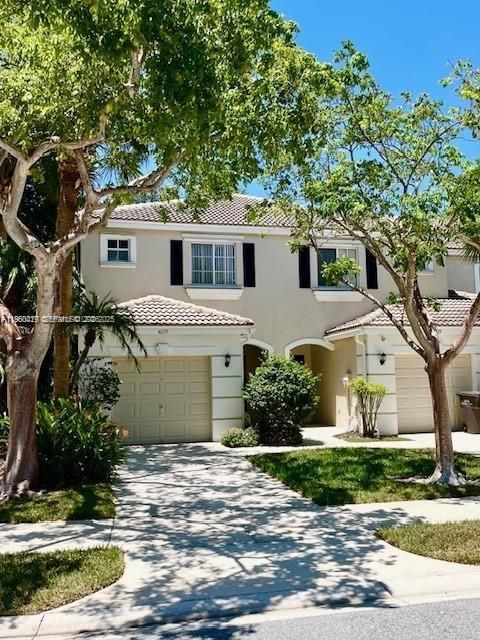 For Sale: $365,000 (3 beds, 2 baths, 1427 Square Feet)