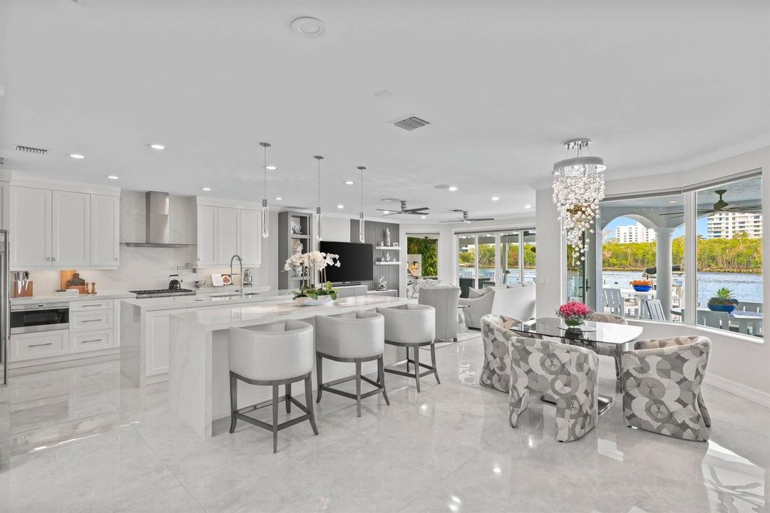 Breakfast area