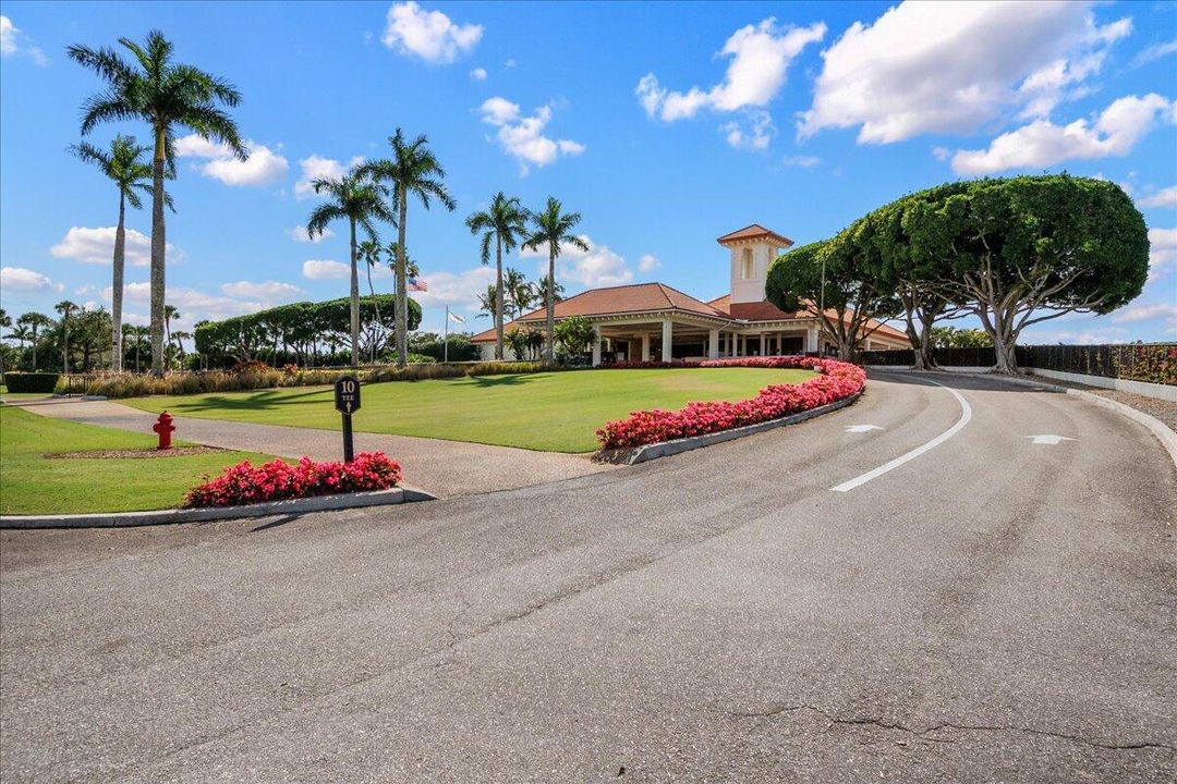 Breakers West Country Club Clubhouse