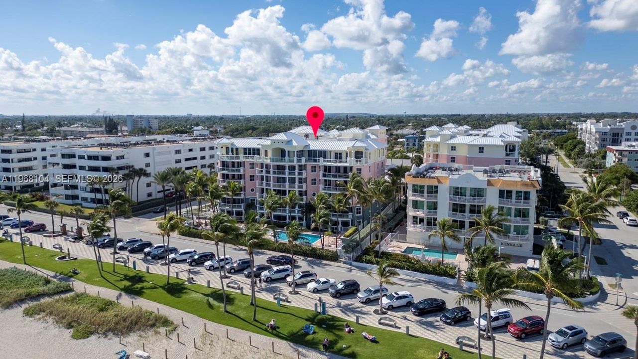 На продажу: $1,240,000 (3 спален, 2 ванн, 2056 Квадратных фут)