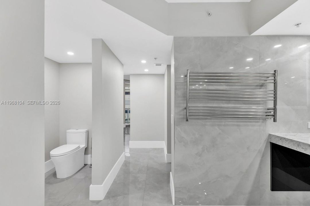 На продажу: $1,240,000 (3 спален, 2 ванн, 2056 Квадратных фут)