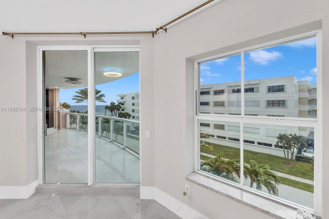 На продажу: $1,240,000 (3 спален, 2 ванн, 2056 Квадратных фут)