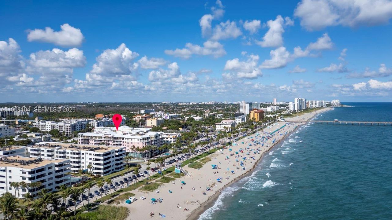 На продажу: $1,240,000 (3 спален, 2 ванн, 2056 Квадратных фут)