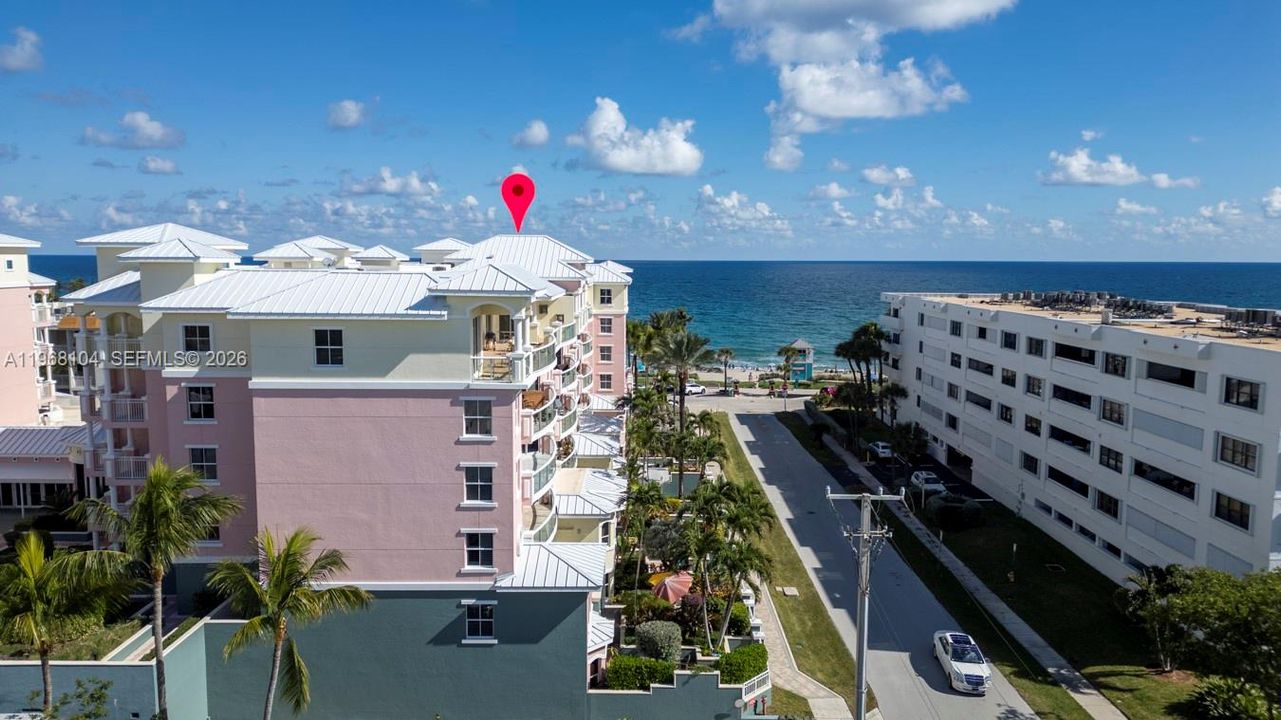 На продажу: $1,240,000 (3 спален, 2 ванн, 2056 Квадратных фут)