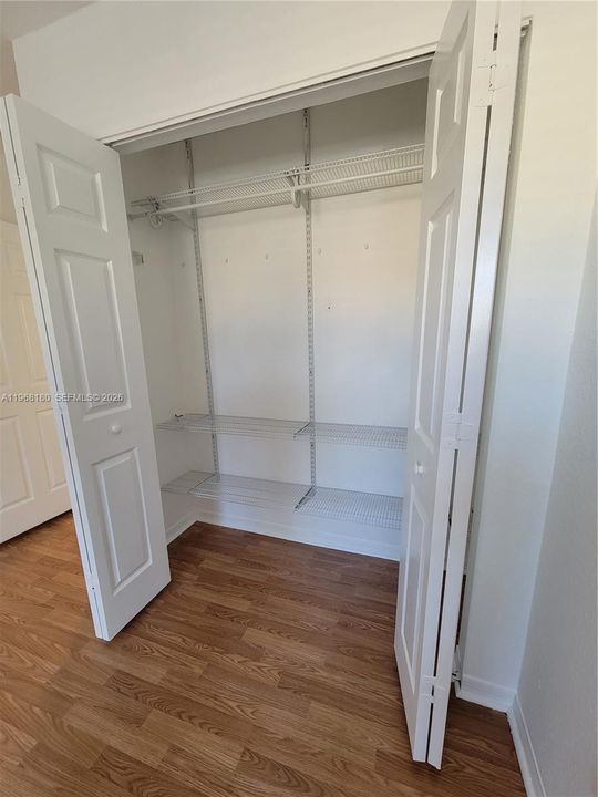 На продажу: $350,000 (3 спален, 2 ванн, 1503 Квадратных фут)