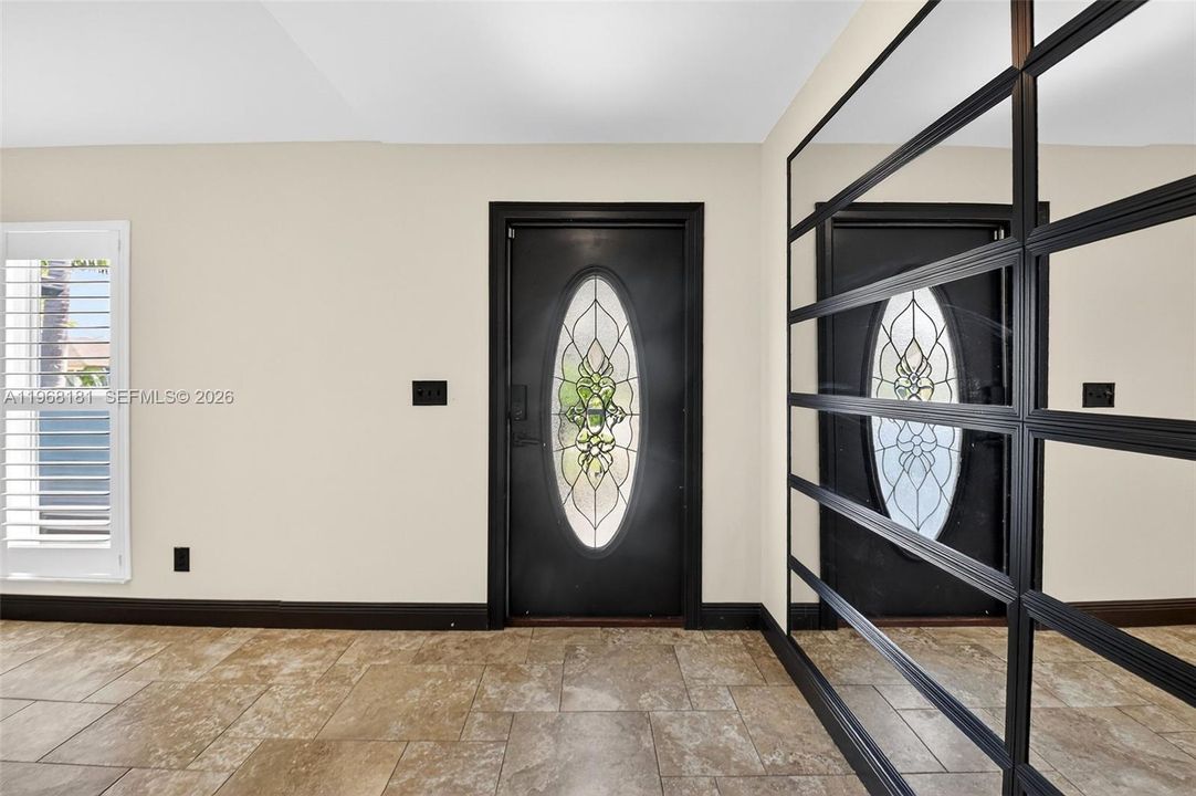 На продажу: $849,900 (3 спален, 2 ванн, 1938 Квадратных фут)