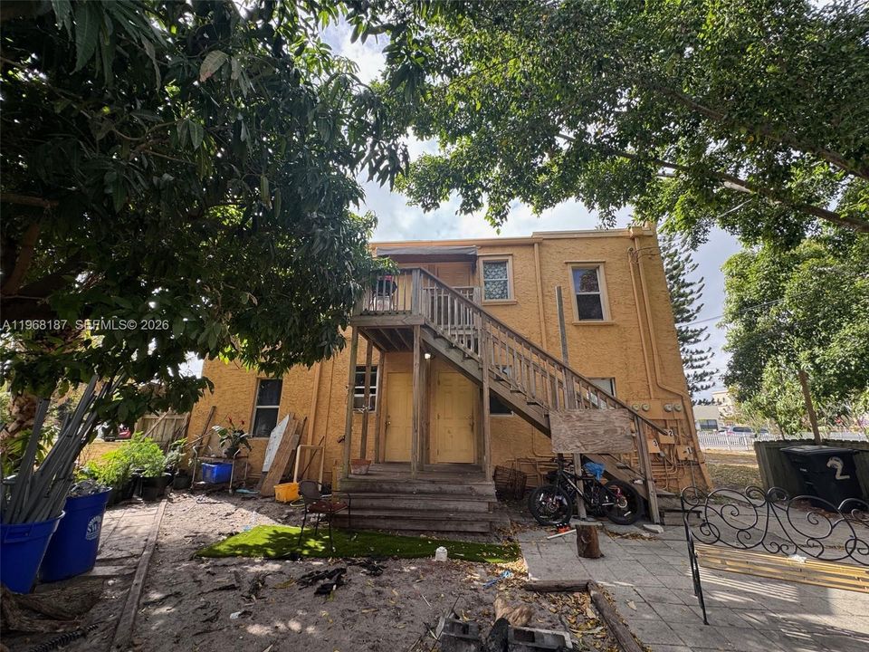 For Sale: $975,000 (0 beds, 0 baths, 2976 Square Feet)