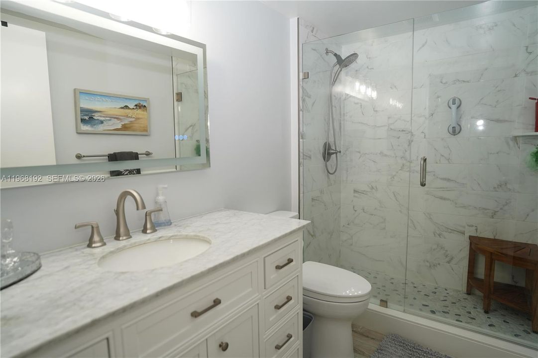 For Sale: $549,000 (2 beds, 2 baths, 1385 Square Feet)