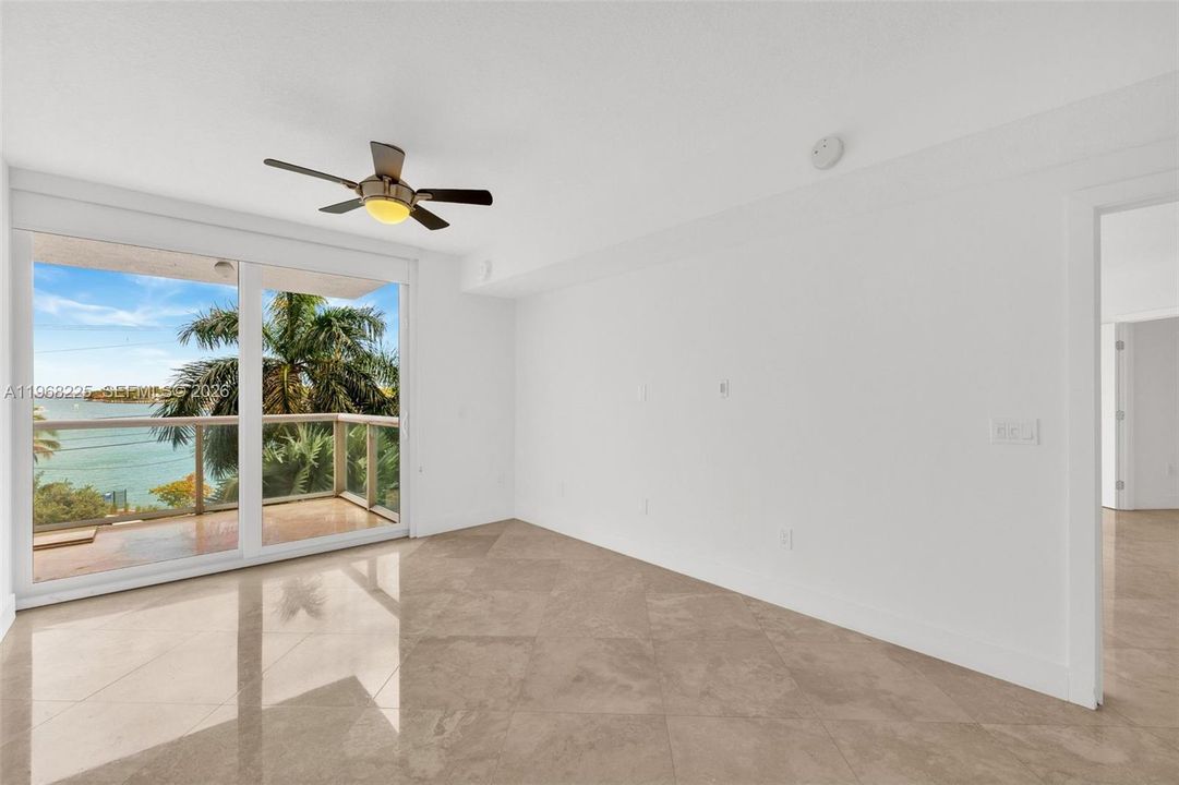 For Sale: $1,199,000 (2 beds, 2 baths, 1463 Square Feet)