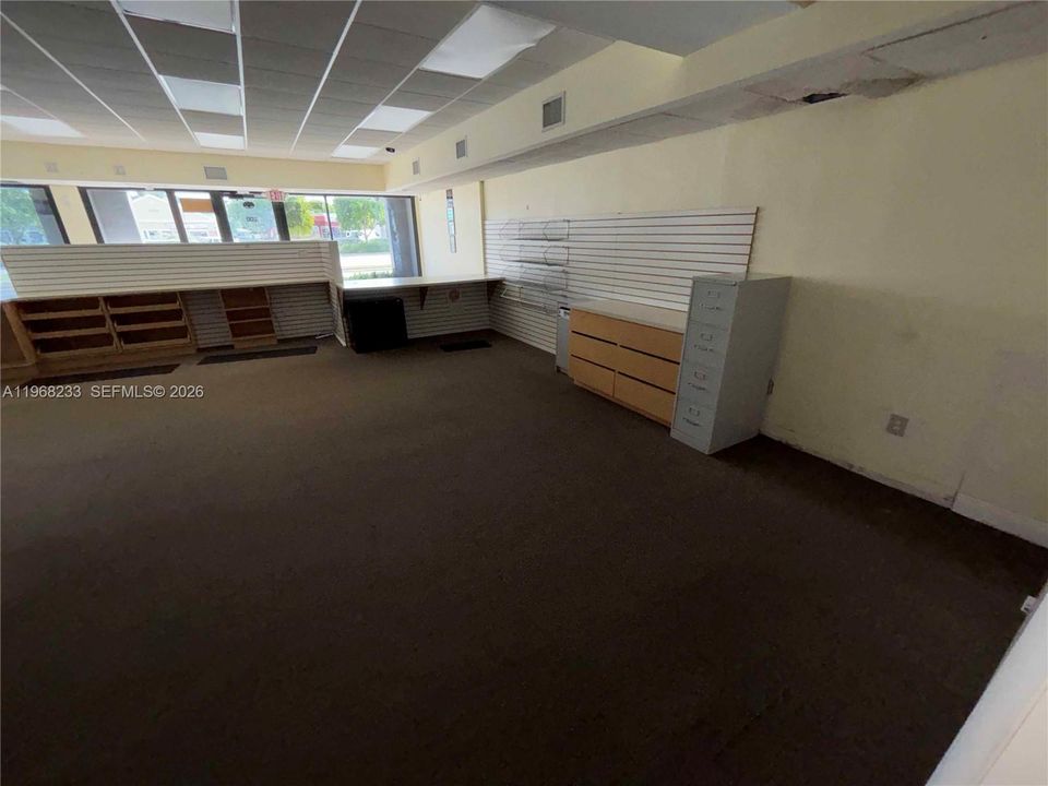 Active With Contract: $6,000 (0 beds, 0 baths, 0 Square Feet)