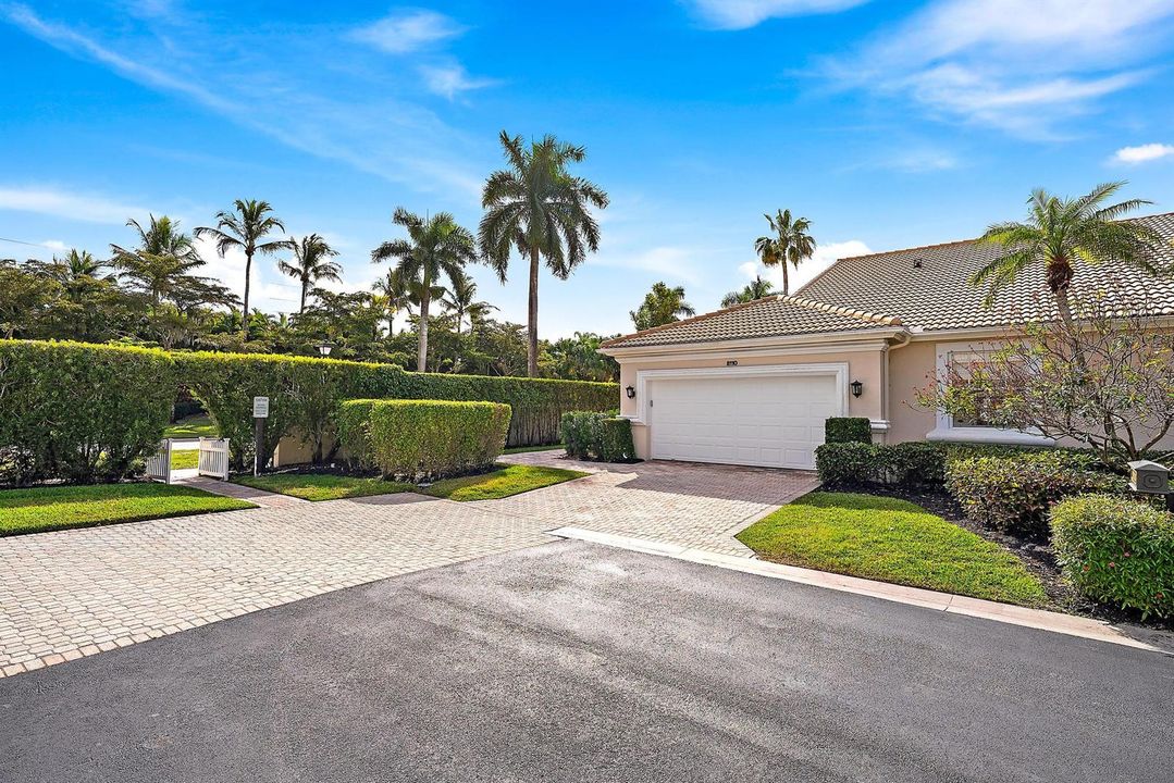 8110 Sandpiper Way