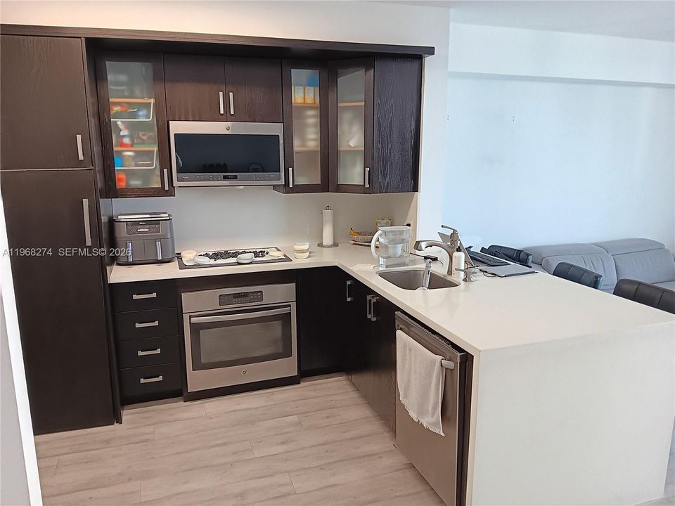 Activo con contrato: $290,000 (1 camas, 1 baños, 685 Pies cuadrados)