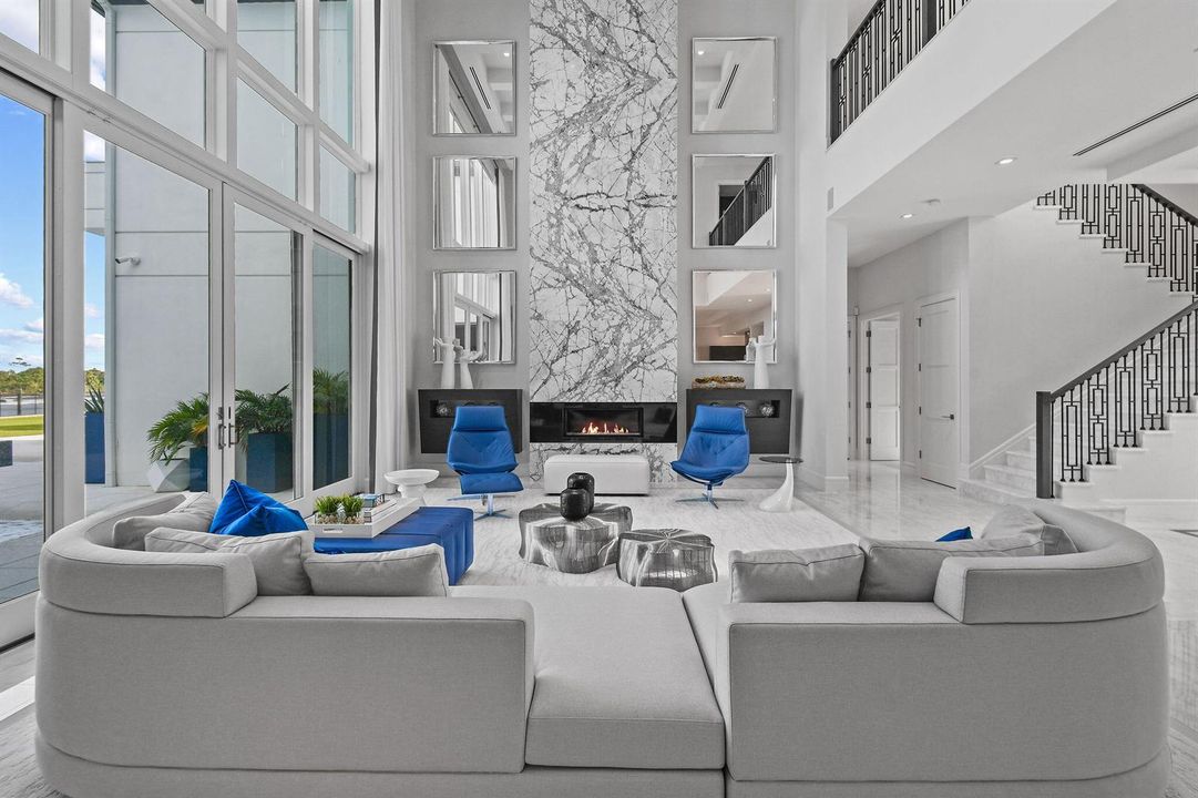14630WatermarkWay(14)