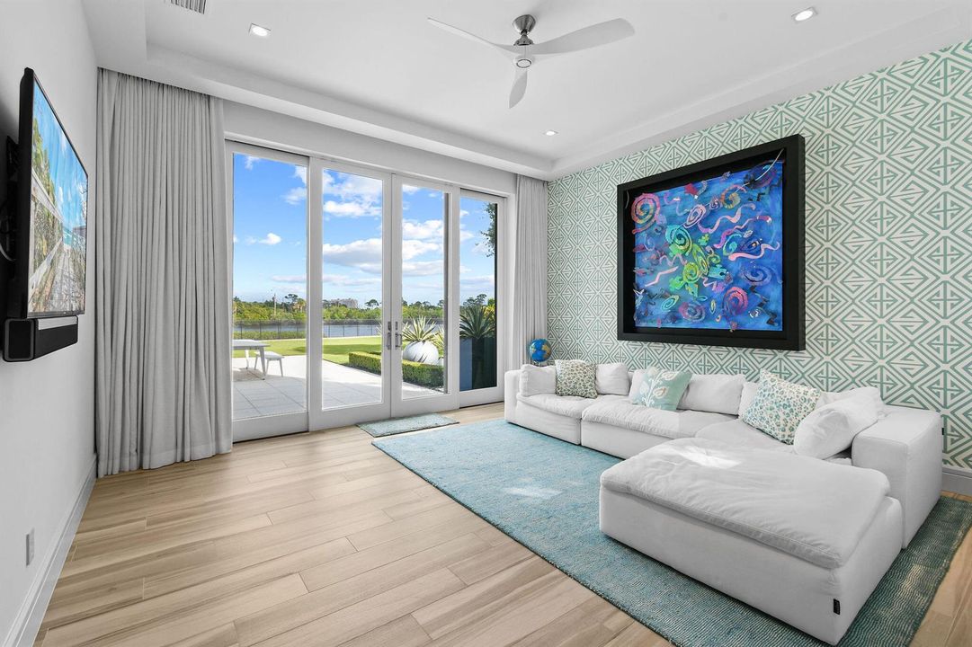 14630WatermarkWay(37)