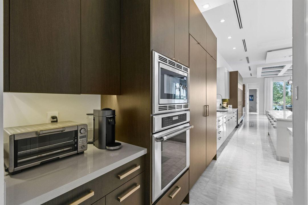 14630WatermarkWay(25)