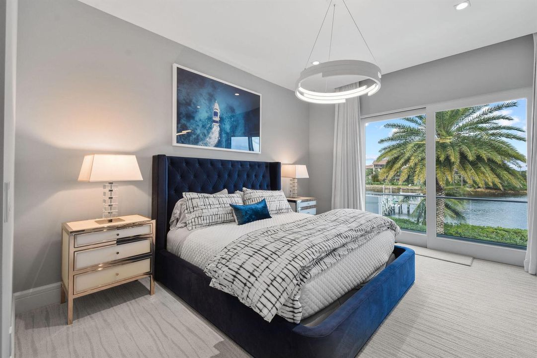 14630WatermarkWay(94)