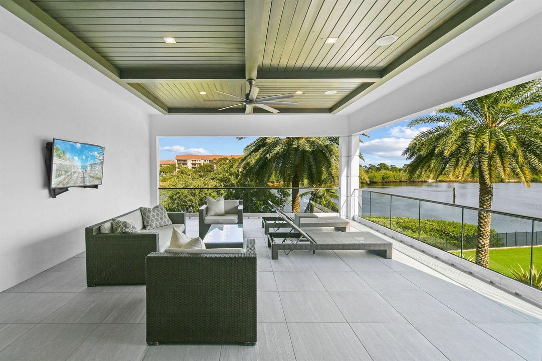 14630WatermarkWay(72)
