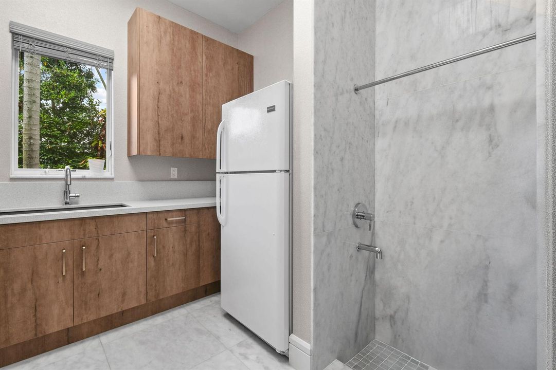 14630WatermarkWay(56)