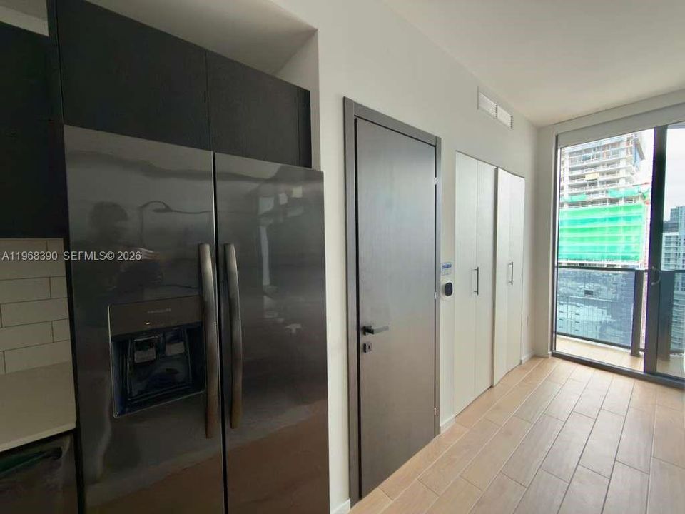 En Venta: $625,000 (0 camas, 1 baños, 357 Pies cuadrados)