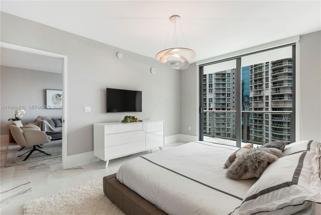 For Sale: $1,280,000 (2 beds, 3 baths, 1524 Square Feet)