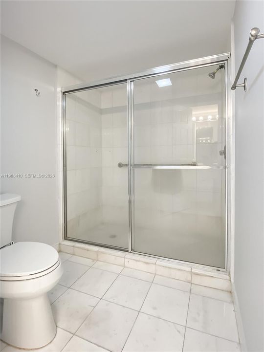 For Sale: $420,000 (2 beds, 2 baths, 1181 Square Feet)