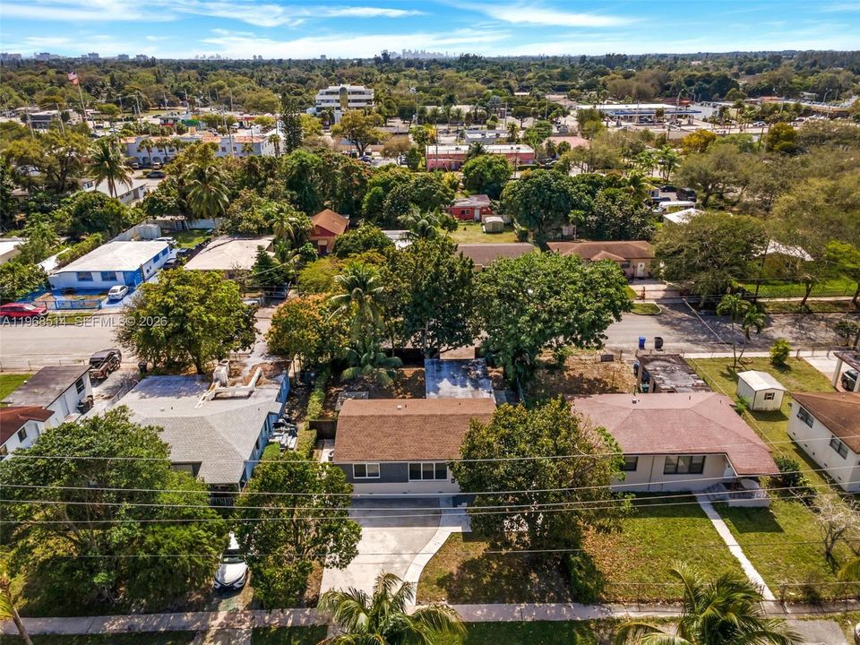 Недавно продано: $529,999 (3 спален, 3 ванн, 1497 Квадратных фут)