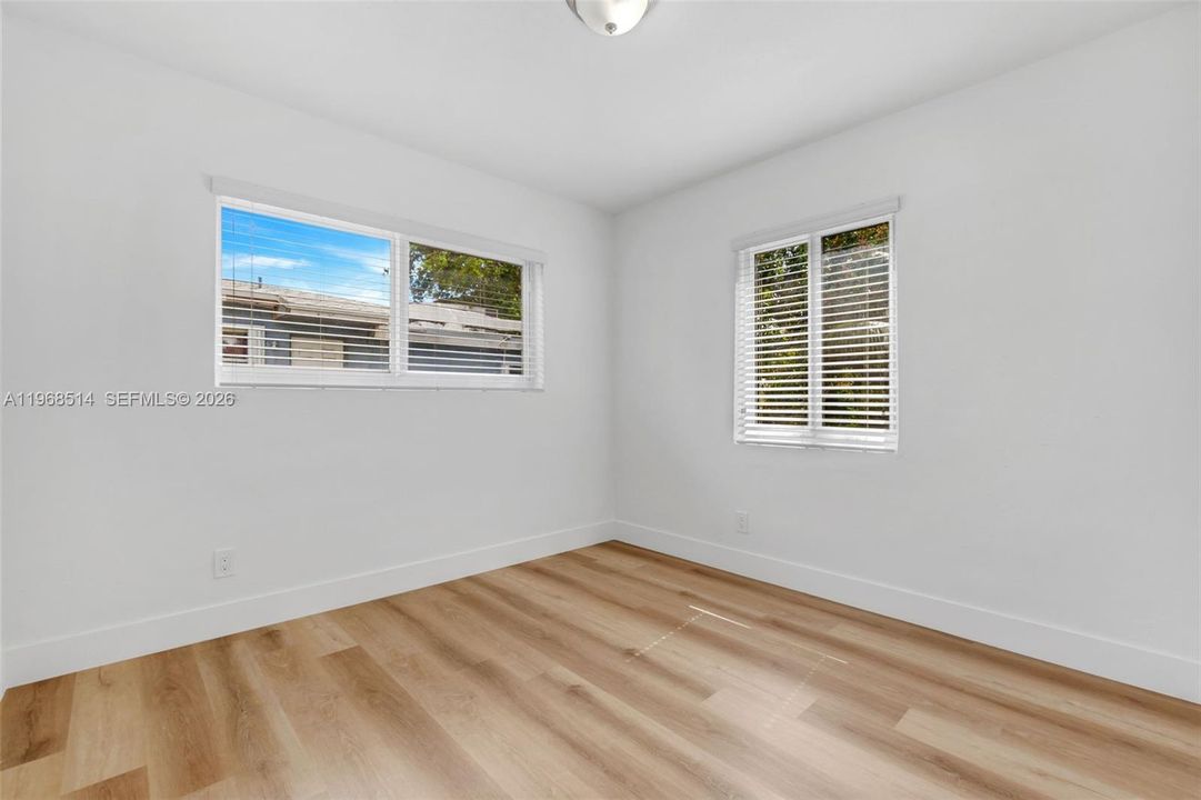 Недавно продано: $529,999 (3 спален, 3 ванн, 1497 Квадратных фут)