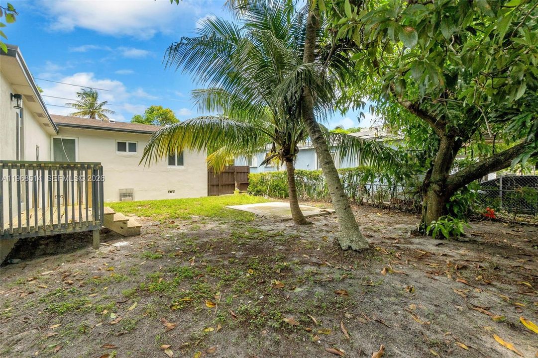 Недавно продано: $529,999 (3 спален, 3 ванн, 1497 Квадратных фут)