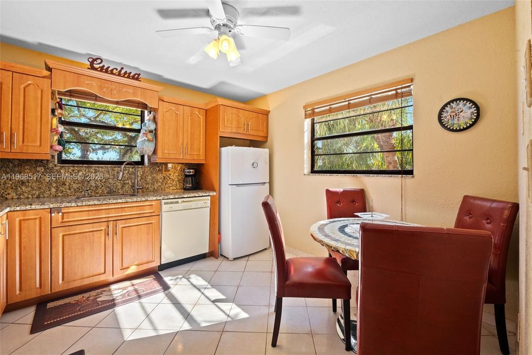 En Venta: $140,000 (2 camas, 2 baños, 1270 Pies cuadrados)